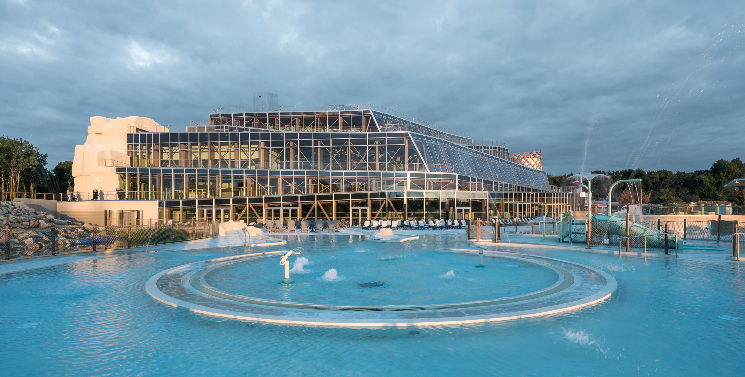 Aqualagon – Quand architecture et nature ne font plus qu'un